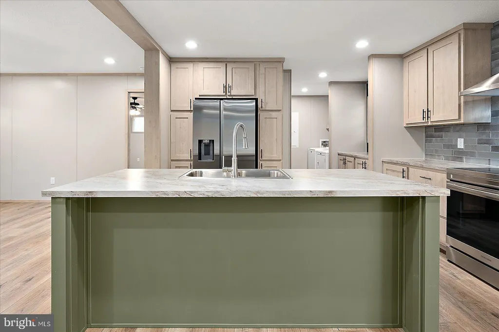 Additional image 17 of 10323 Henry Rd Unit 24B, Berlin, MD 21811