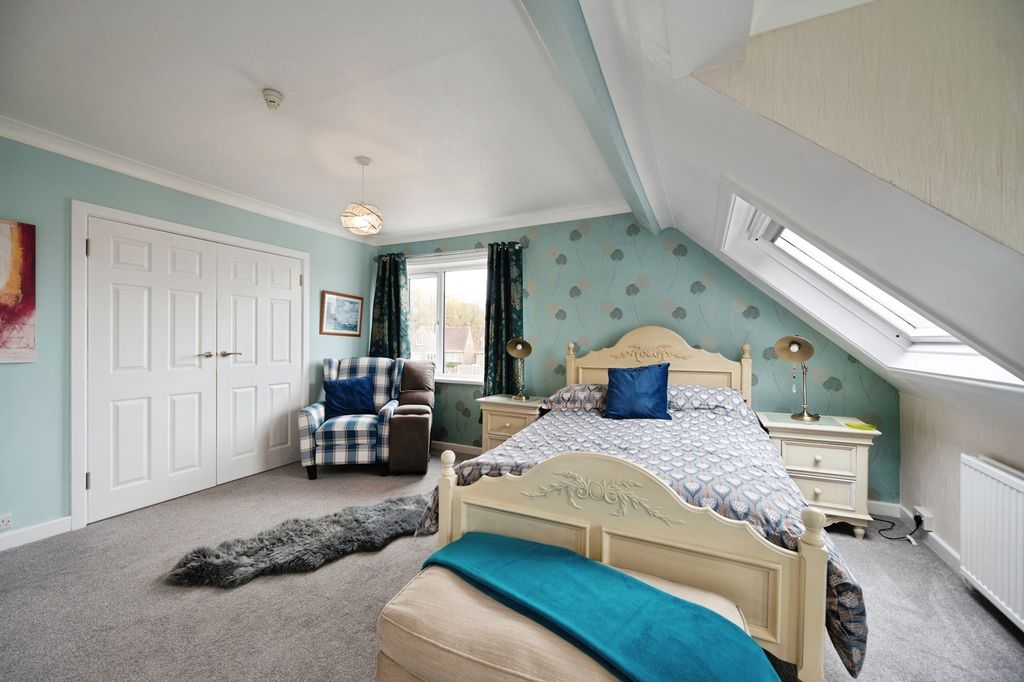 Additional image 20 of 5 bed detached house for saleHavant Road, Hayling Island, Hampshire PO11