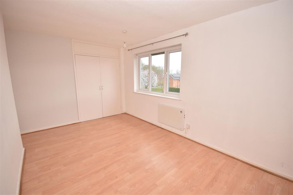 Additional image 9 of 2 bed flat for saleKhormaksar Drive, Nocton, Lincoln LN4