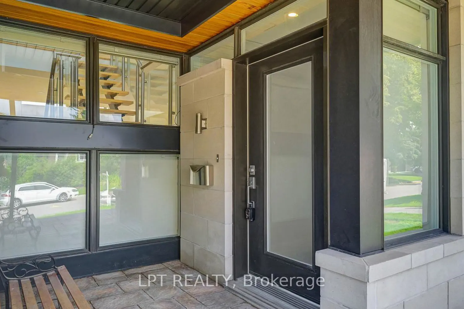 298 Crestview Road photo 3