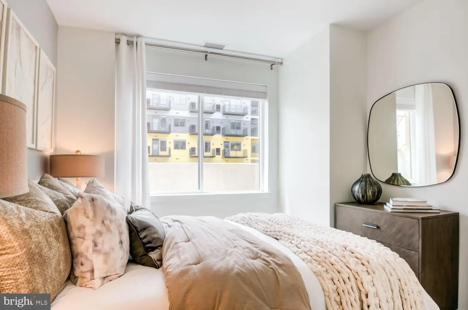 Additional image 54 of 503-29 N Columbus Boulevard Unit TOWNHOUSE + DEN Unit TOWNHOUSE, Philadelphia, PA 19123