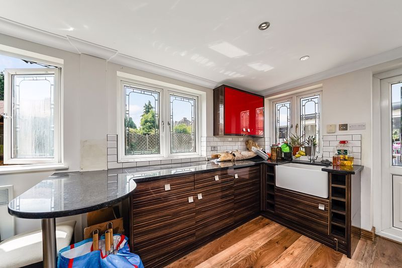 Additional image 34 of 6 bed detached house for saleWare Road, Hoddesdon EN11