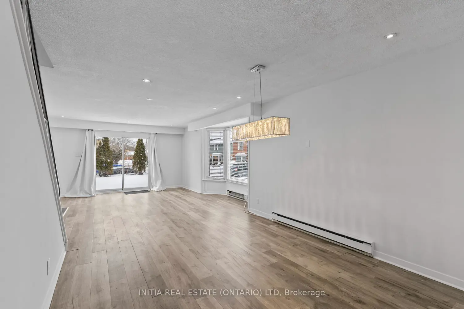 55 Arbour Glen Crescent photo 3