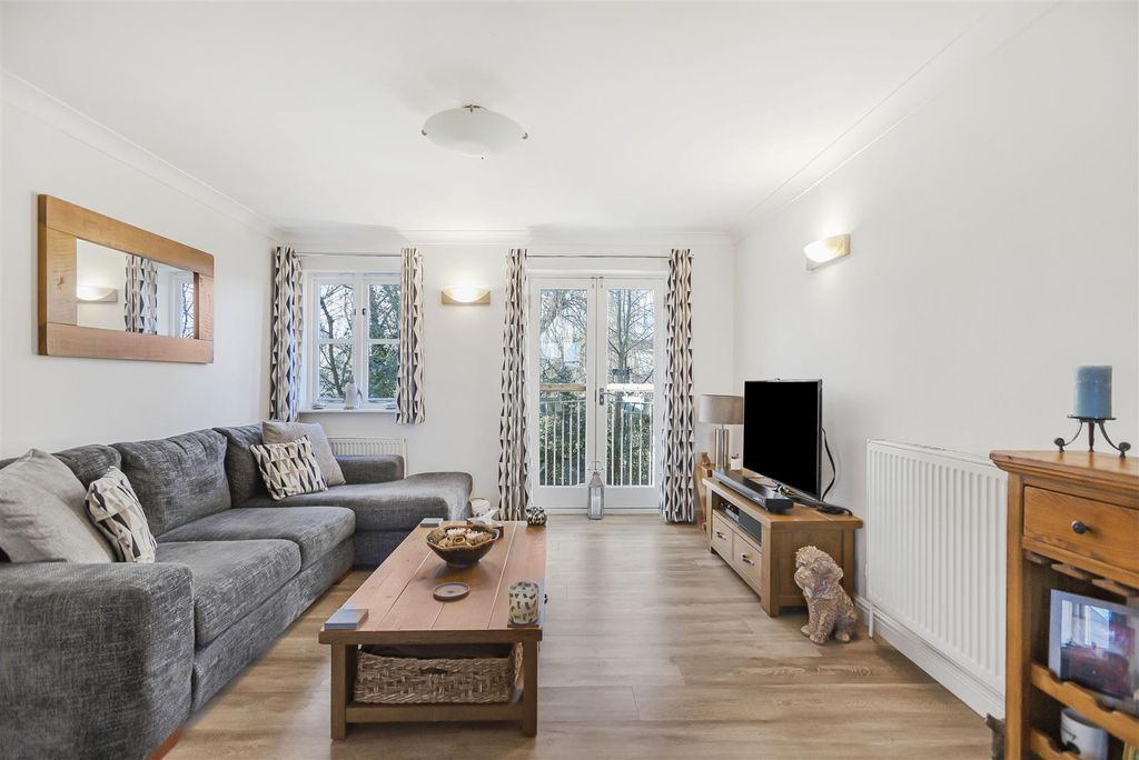 Additional image 2 of 2 bed flat for saleCoopers Court, Hertford, Hertford SG14