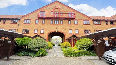 John Cabot Court, Bristol BS1