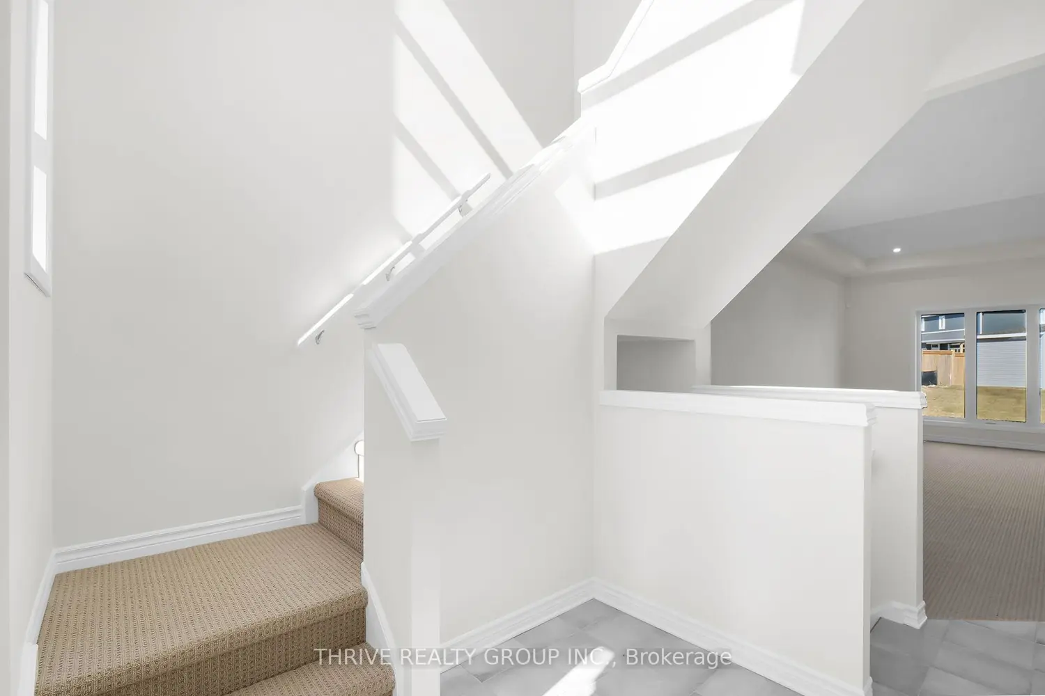 64 Basil Crescent photo 3