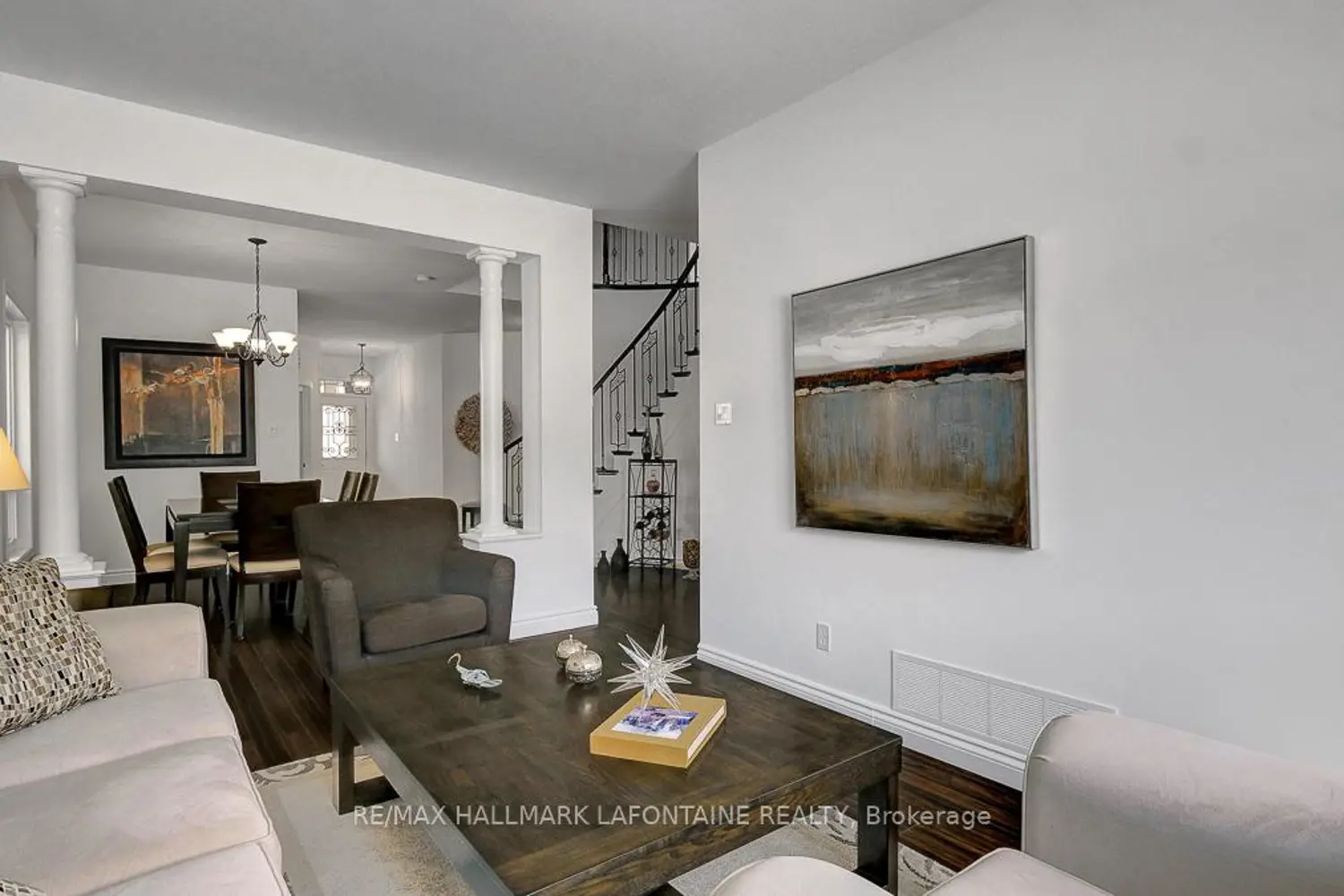 Additional image 2 of 315 Rustic Hills Crescent