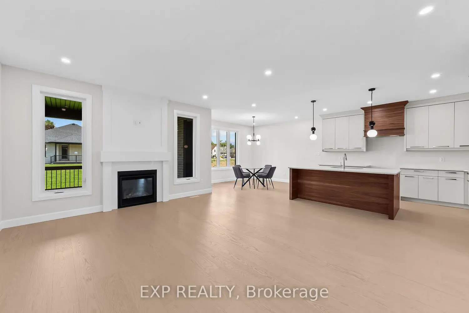 421 Ontario Street photo 3