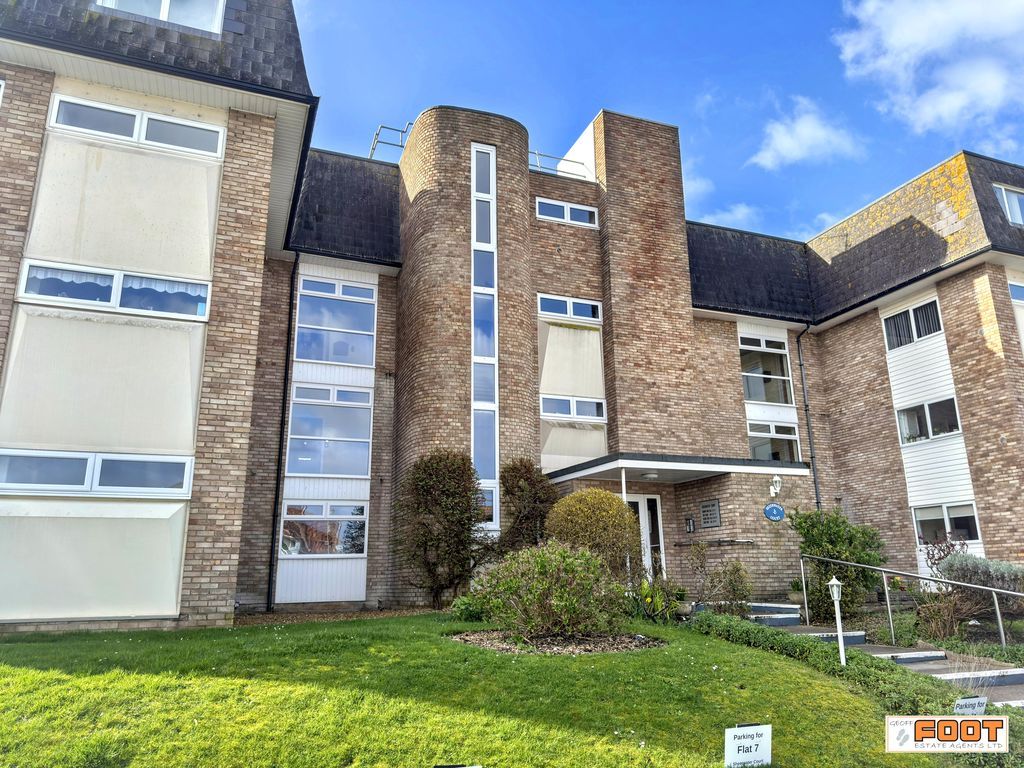 Additional image 12 of 2 bed flat for saleSouthwood Road, Hayling Island PO11