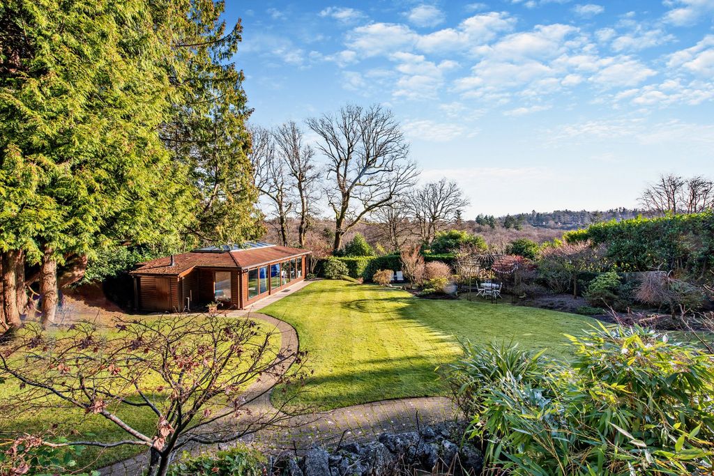 Additional image 3 of 5 bed detached house for saleFarnham Lane, Haslemere, Surrey GU27
