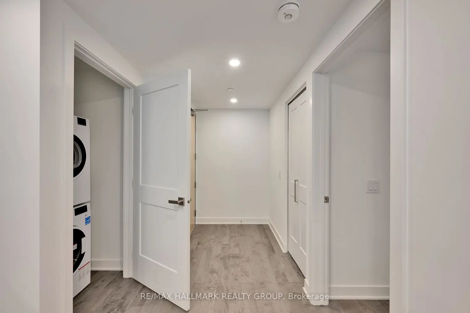 340 Queen Street 701