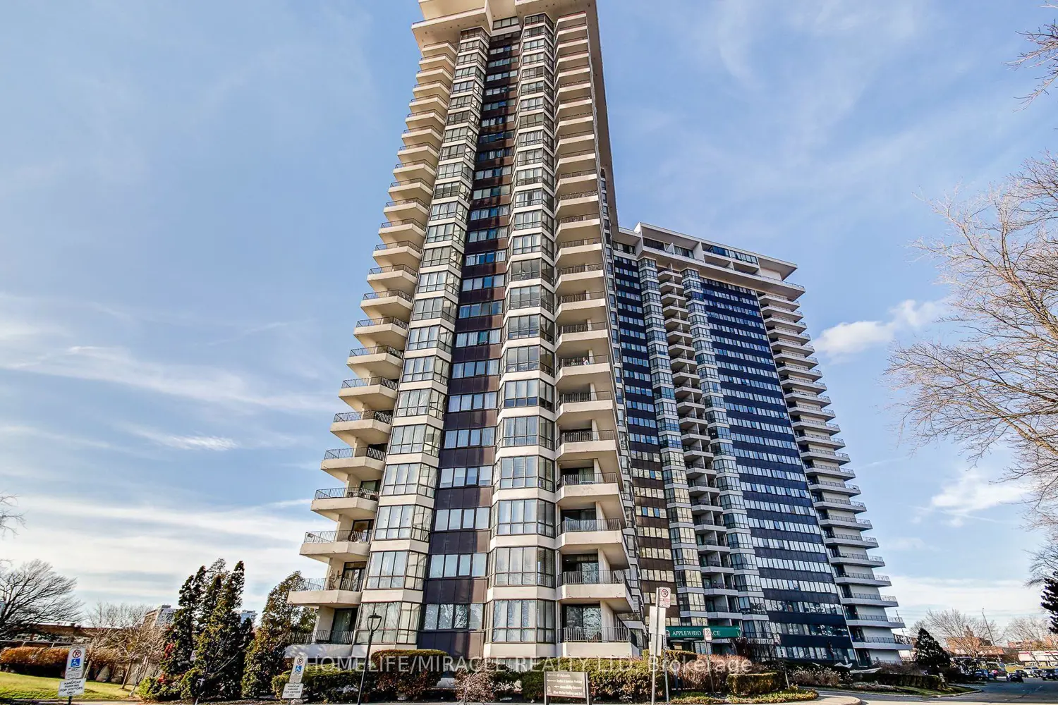1333 Bloor Street 504