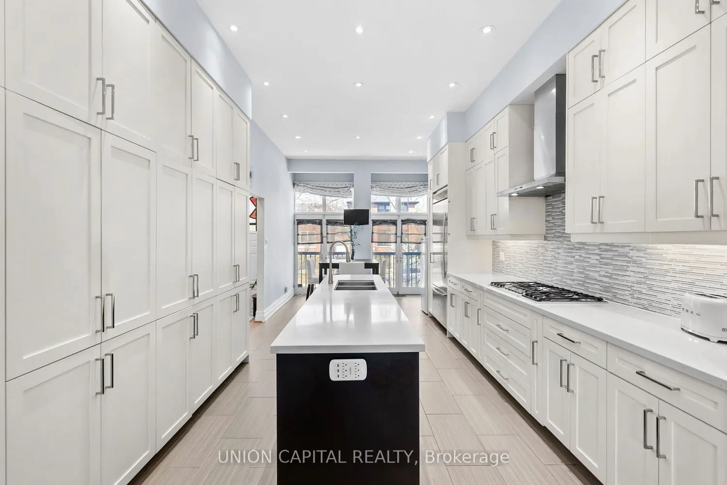 75 Falcon Street photo 5