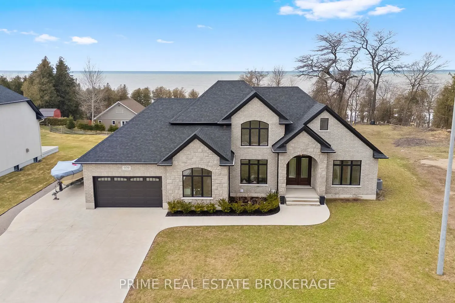 939 Bogdanovic Way