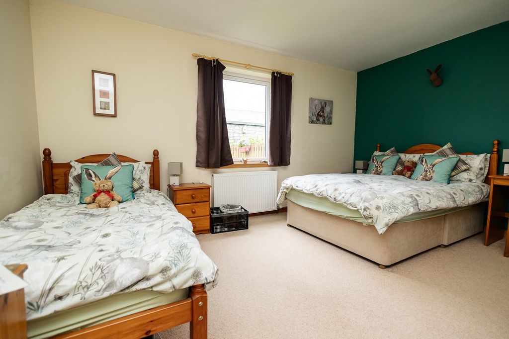 Additional image 12 of 9 bed detached house for saleHawthorns B&B, Mey, Thurso, Highland. KW14