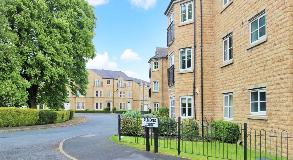 Additional image 15 of 2 bed flat for saleAlmond Court, Northowram, Halifax HX3