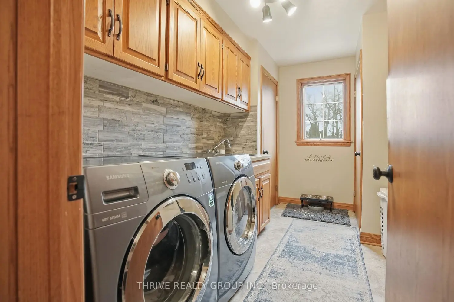 160 West Park Drive photo 5