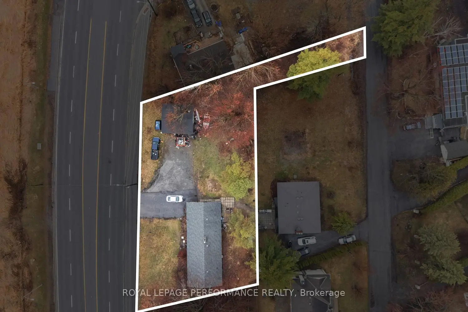 Additional image 8 of 3433 Carling Avenue