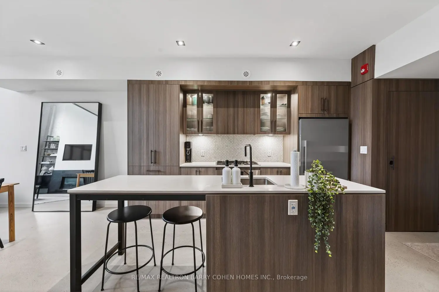 Additional image 10 of 50 Bartlett Avenue 7