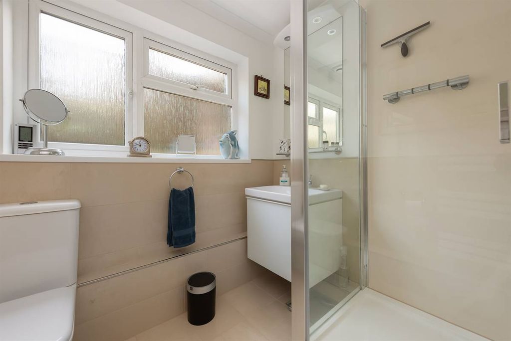 Additional image 25 of 5 bed detached house for saleHarcourt Drive, Herne Bay CT6