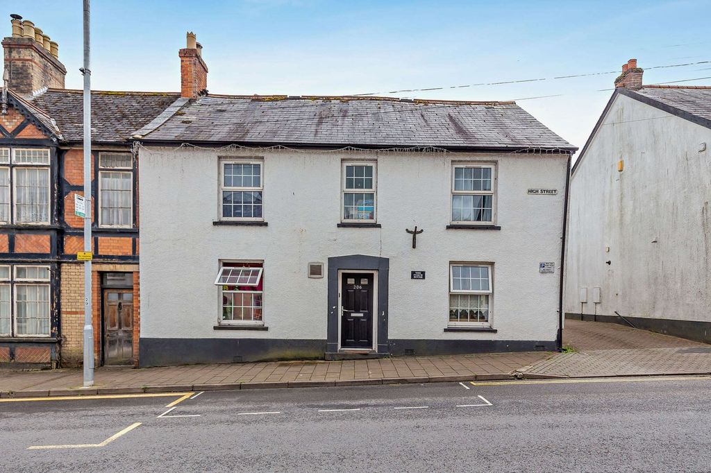 5 bed terraced house for saleHigh Street, Honiton EX14