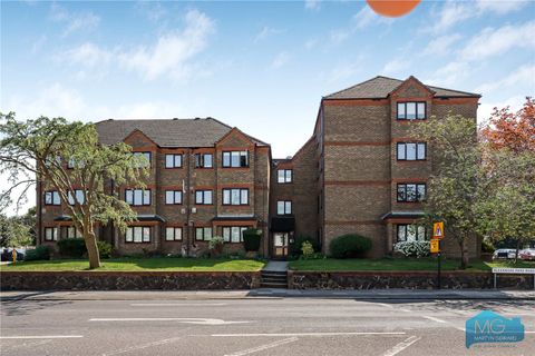 Caroline Close, Muswell Hill, London N10