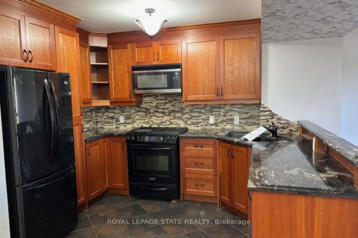 45 Thames Way photo 2