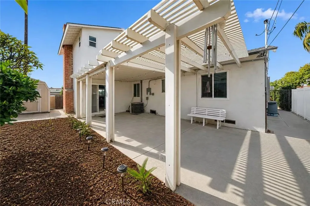 912 W Hill Ave, Fullerton, CA 92832