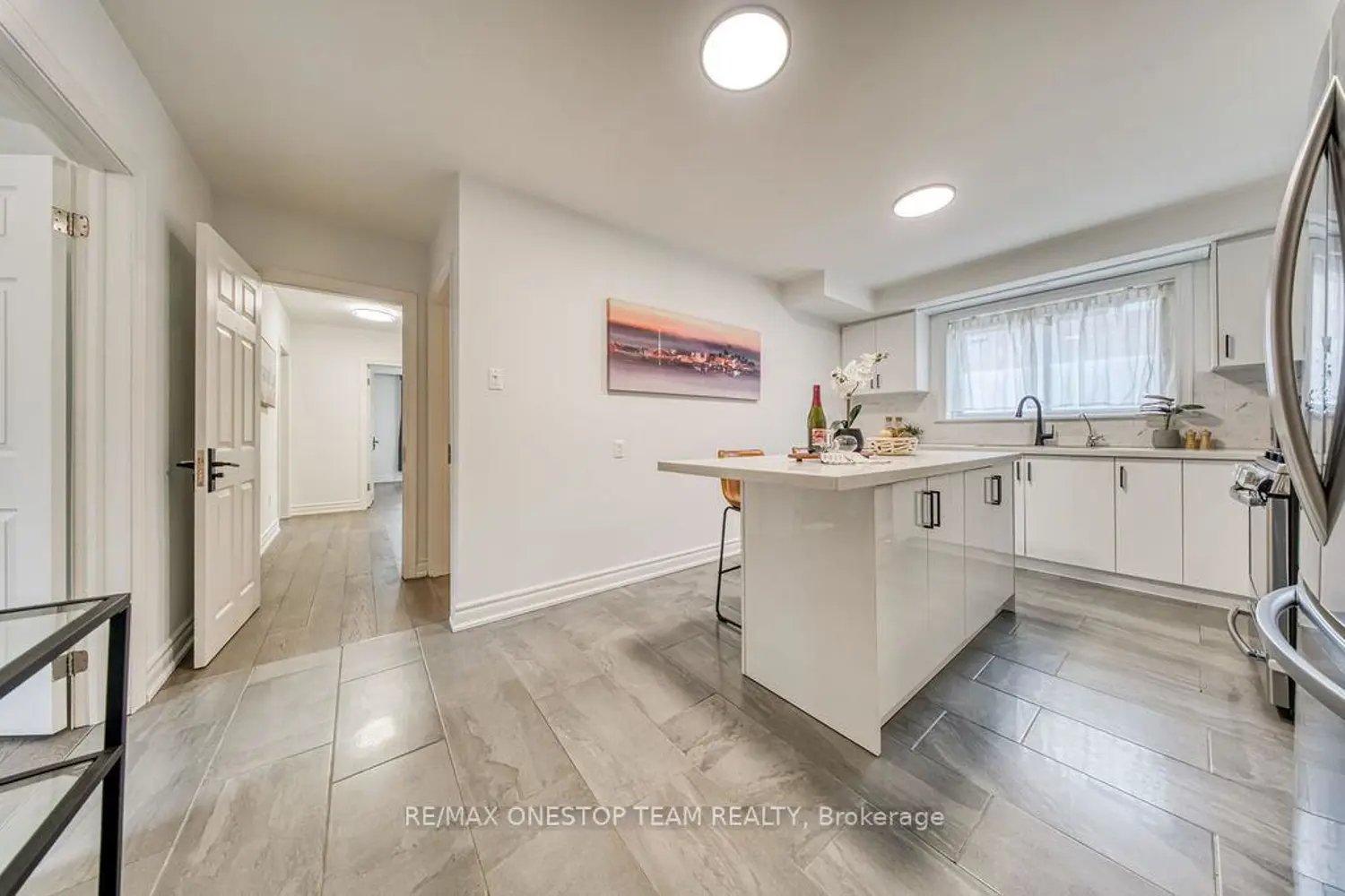 Additional image 8 of 238 Dunview Avenue