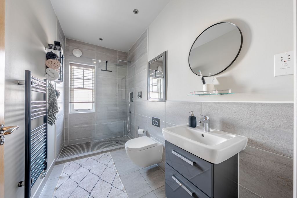 Additional image 44 of 5 bed detached house for saleSussex Avenue, Harrogate HG1