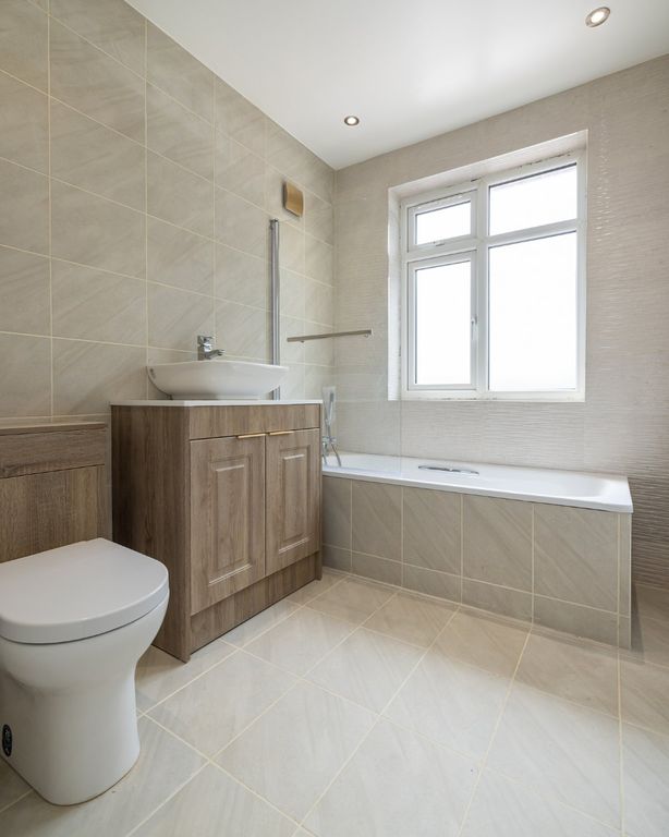 Additional image 25 of 5 bed semi-detached house for saleNelson Road, Hounslow TW3