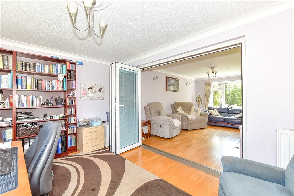 Additional image 14 of 5 bed detached house for saleLangbrook Close, Langstone, Havant, Hampshire PO9