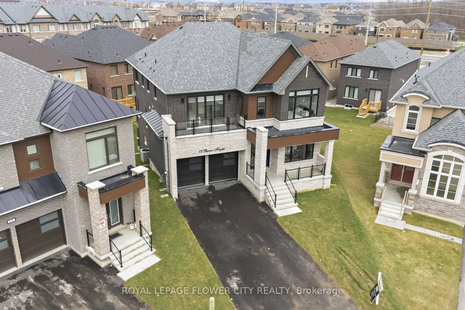 13 Pearen Heights photo 4