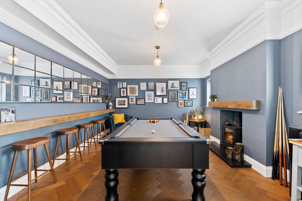 Additional image 16 of 6 bed detached house for saleRutland Drive, Harrogate HG1