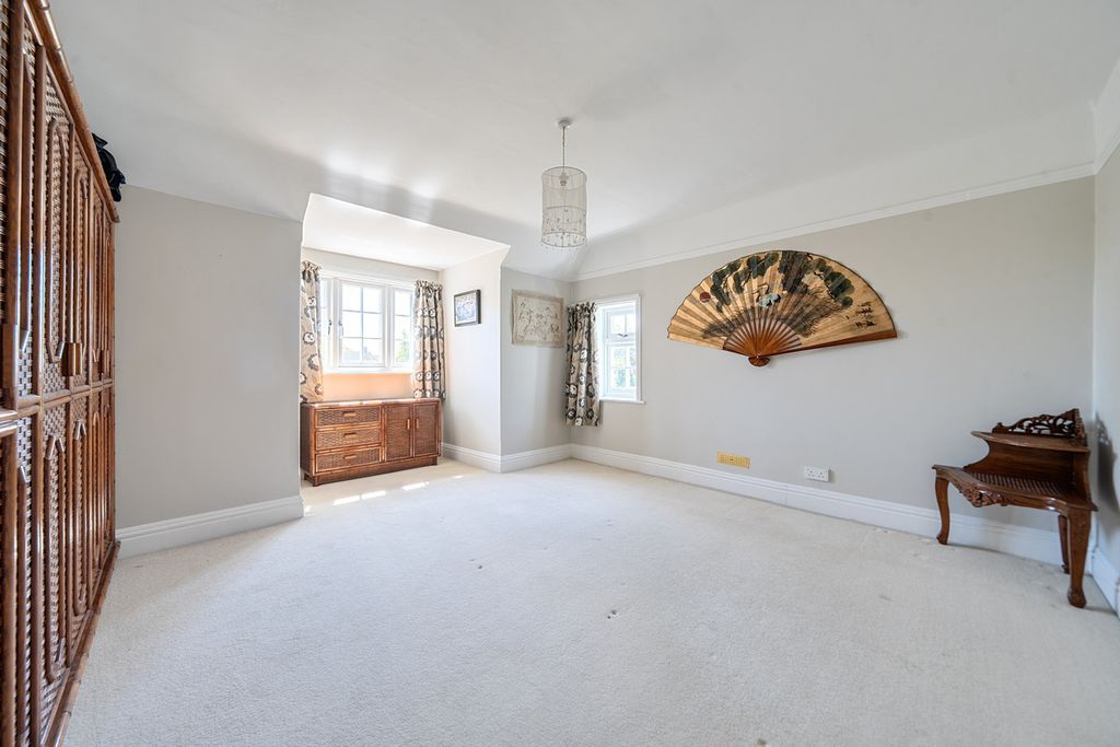 Additional image 22 of 4 bed detached house for saleSt Catherines Road, Hayling Island PO11