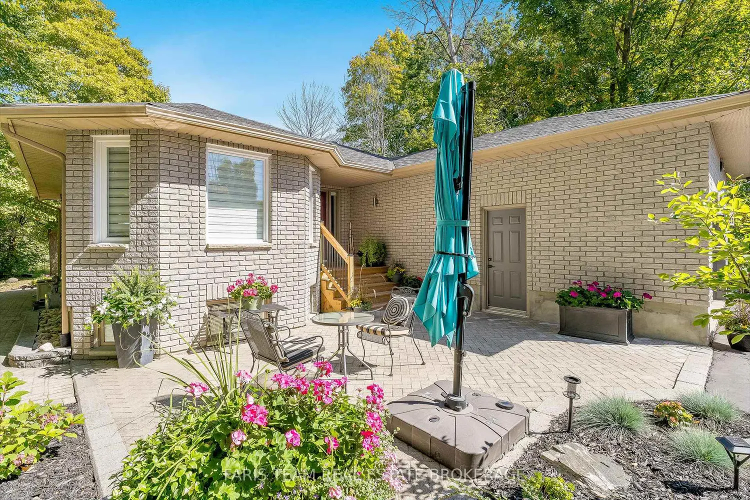 30 Bourgeois Beach Road photo 3