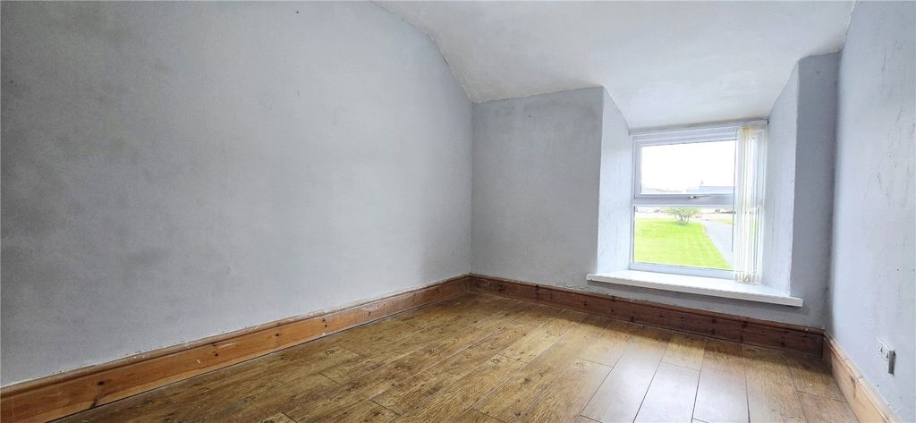 Additional image 7 of 6 bed terraced house for salePorthyfelin, Holyhead, Isle Of Anglesey LL65