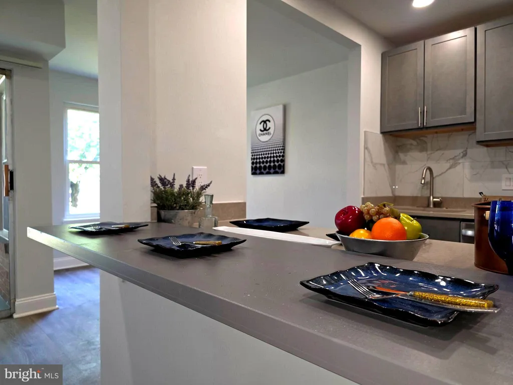 Additional image 7 of 3853 Saint Barnabas Road Unit 102, Suitland, MD 20746