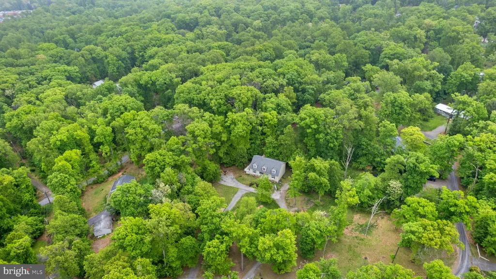Additional image 40 of 127 Cool Glen Circle, Harpers Ferry, WV 25425