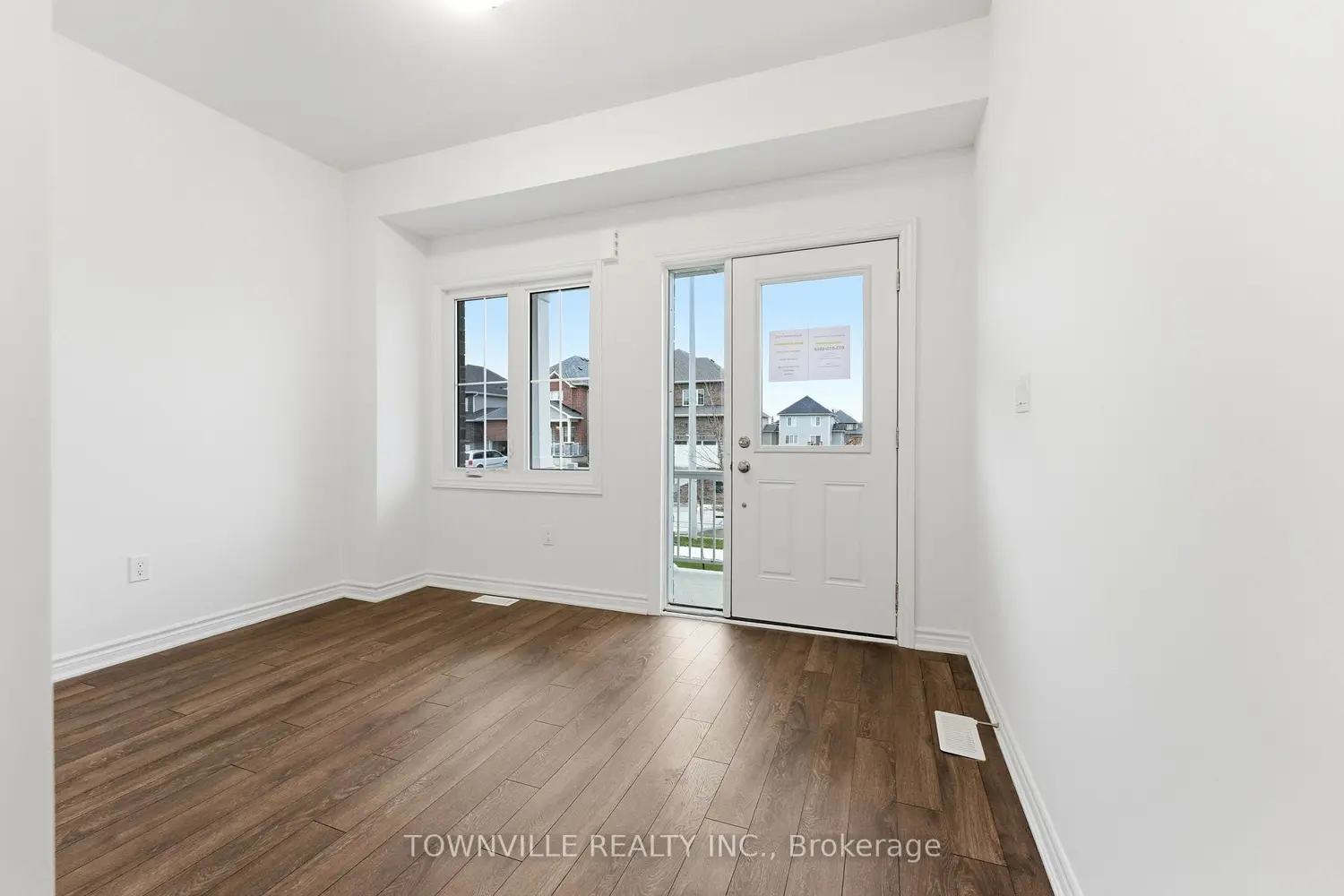 55 Bradden Crescent photo 5