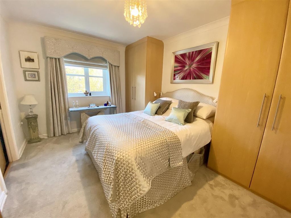 Additional image 10 of 2 bed flat for saleAlmond Court, Northowram, Halifax HX3