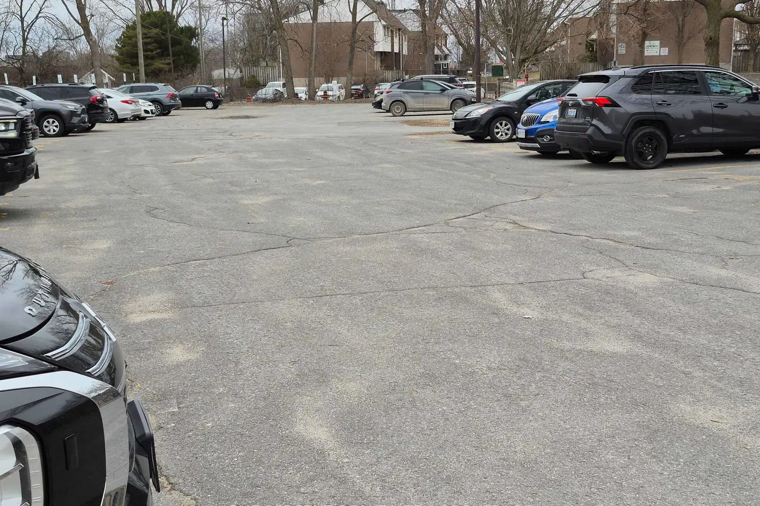 17 Eldon Hall Place 204 photo 3