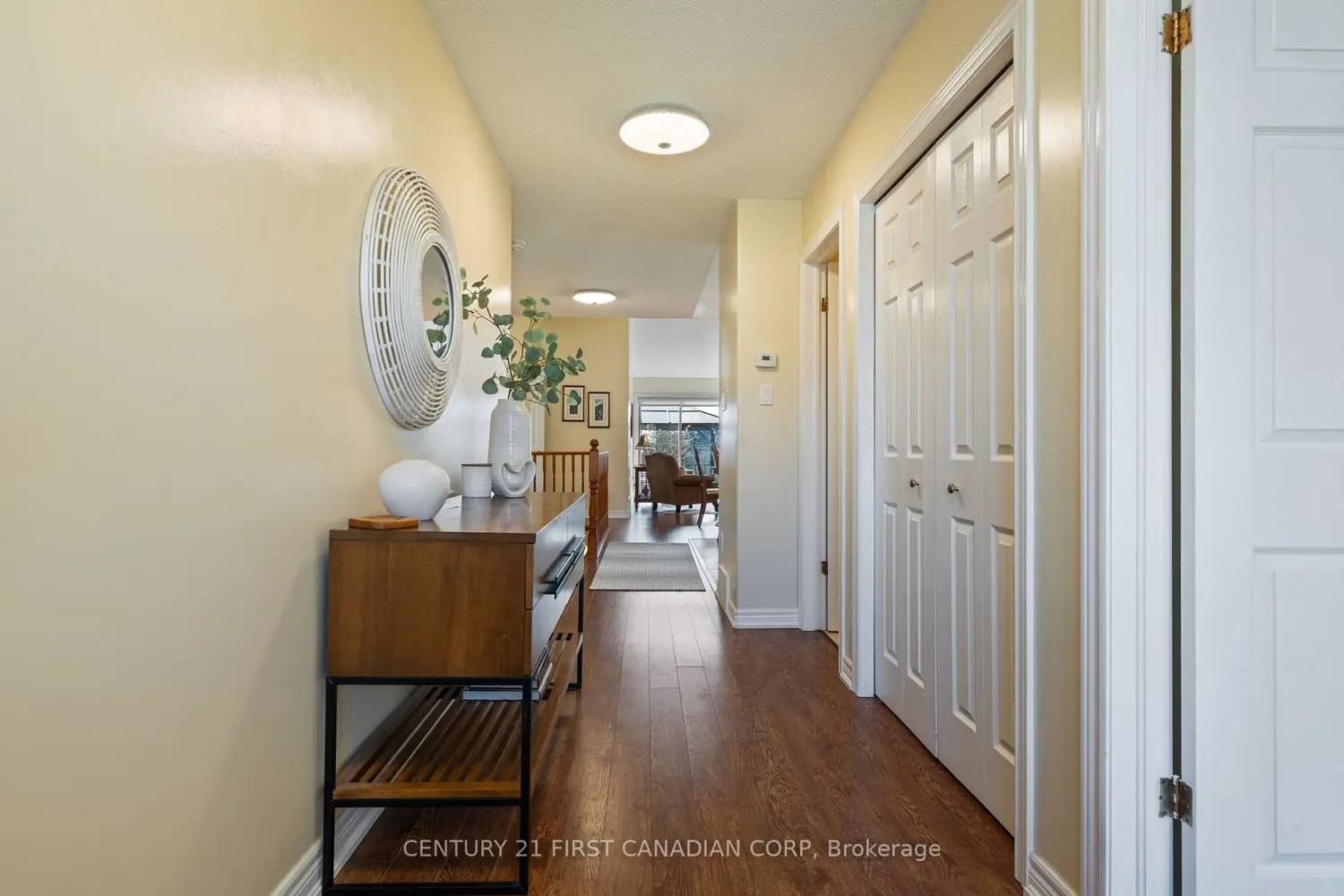 19 Somerset Drive 21 photo 3