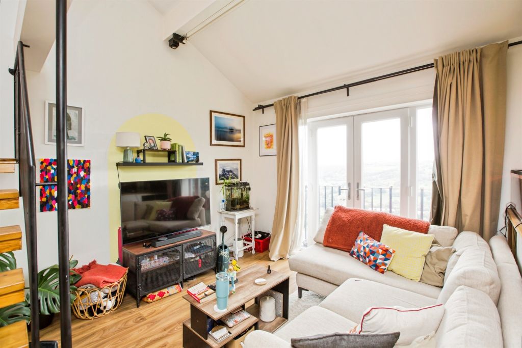 Additional image 18 of 3 bed flat for saleSkircoat Moor Road, Halifax HX3