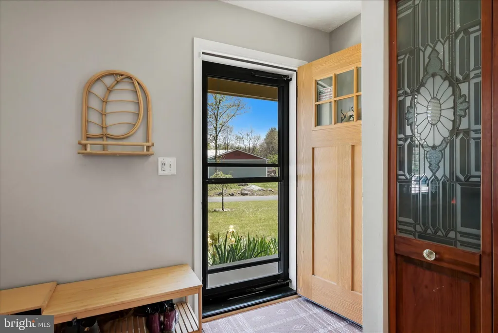 Additional image 9 of 2712 Goldmiller Road, Bunker Hill, WV 25413