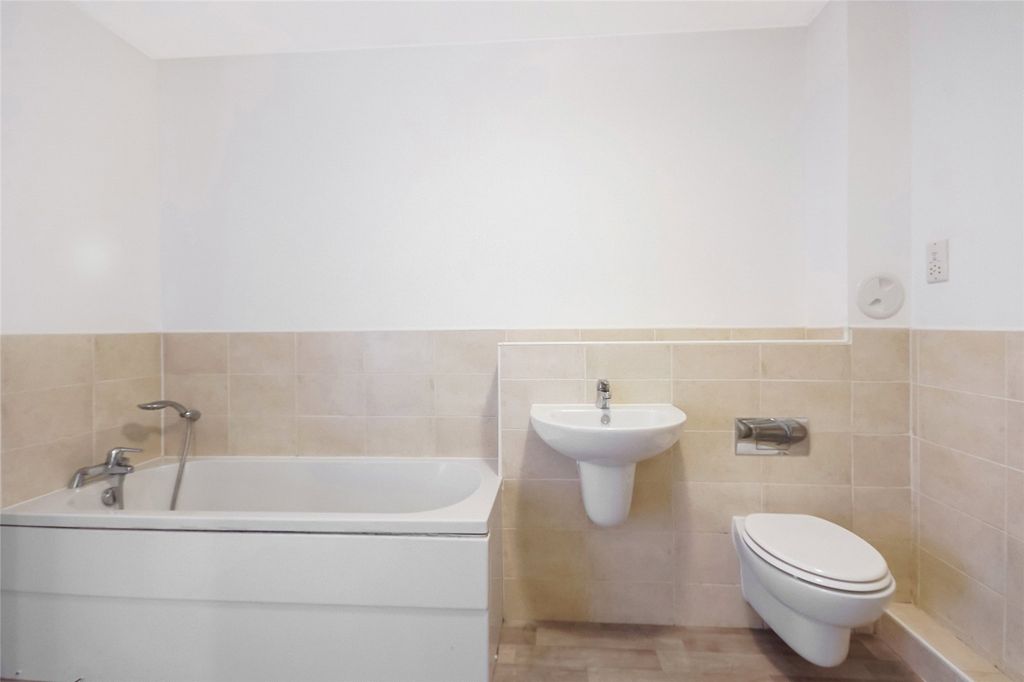 Additional image 15 of 2 bed flat for saleBrankholm Gardens, Hamilton, South Lanarkshire ML3