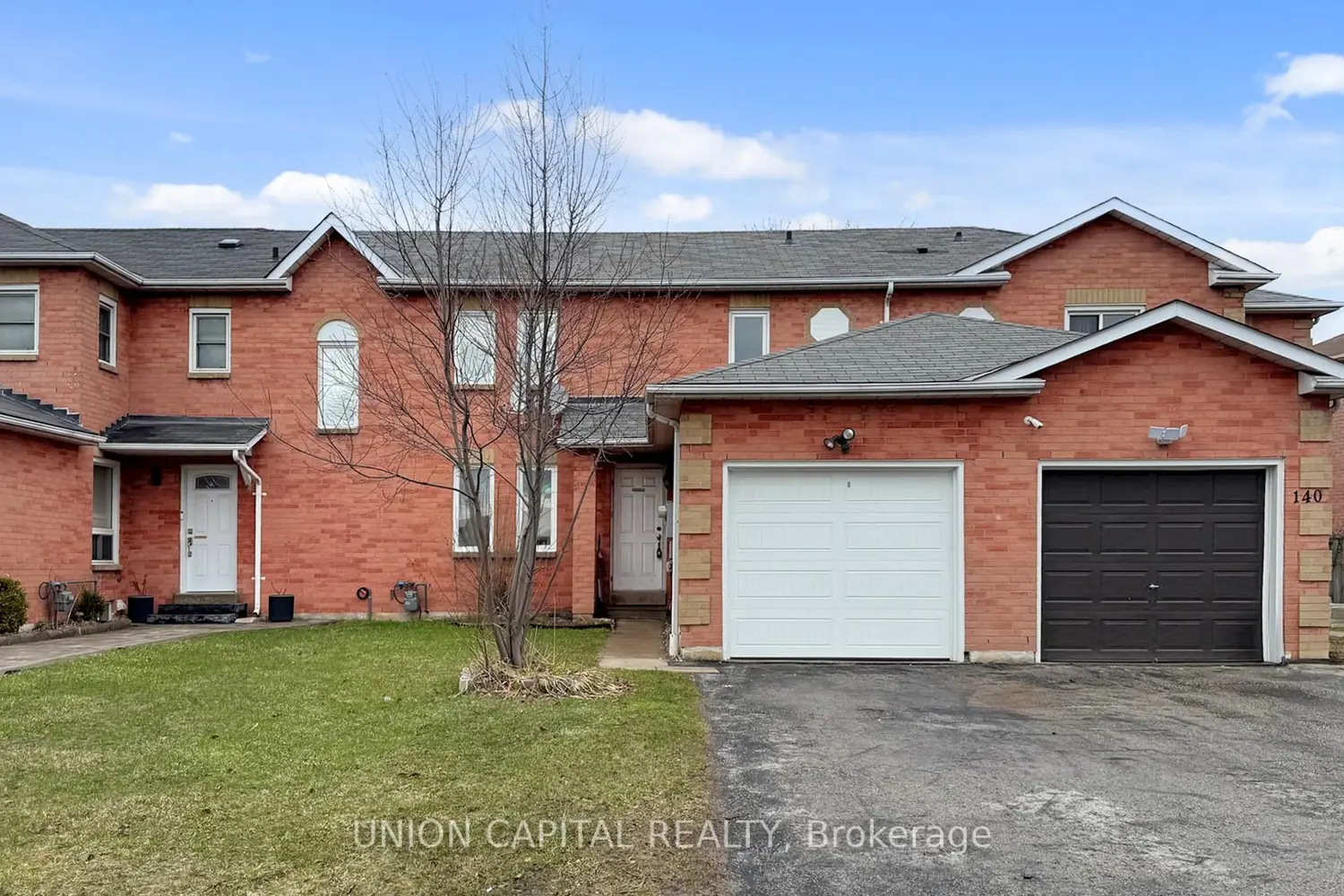 142 Wright Crescent
