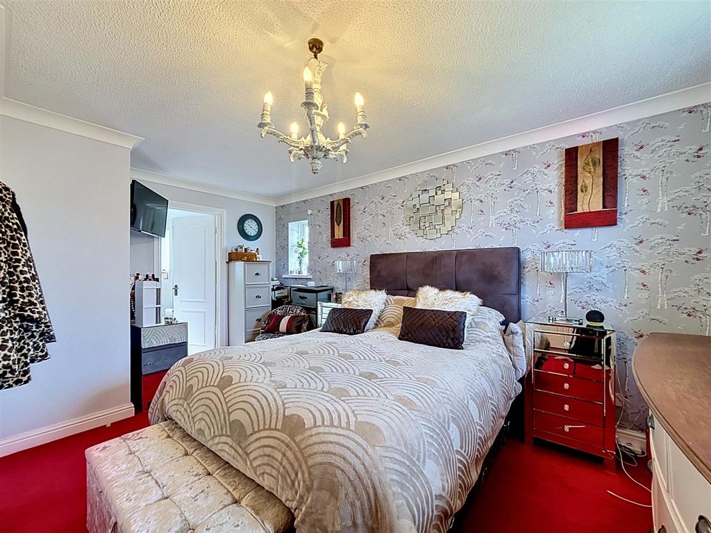 Additional image 13 of 4 bed detached house for saleCheyne Garth, Hornsea HU18