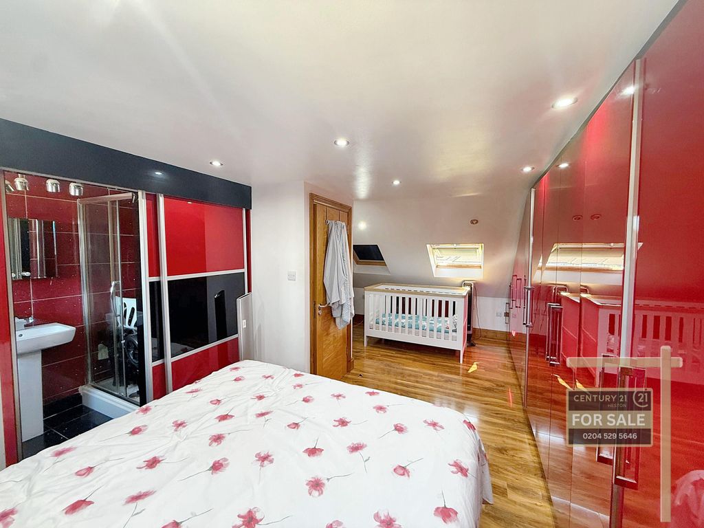 Additional image 16 of 5 bed semi-detached house for saleOxford Avenue, Hayes UB3