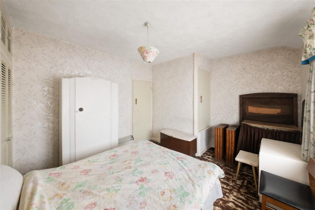 Additional image 6 of 2 bed terraced house for saleWoodrow Avenue, Hayes UB4